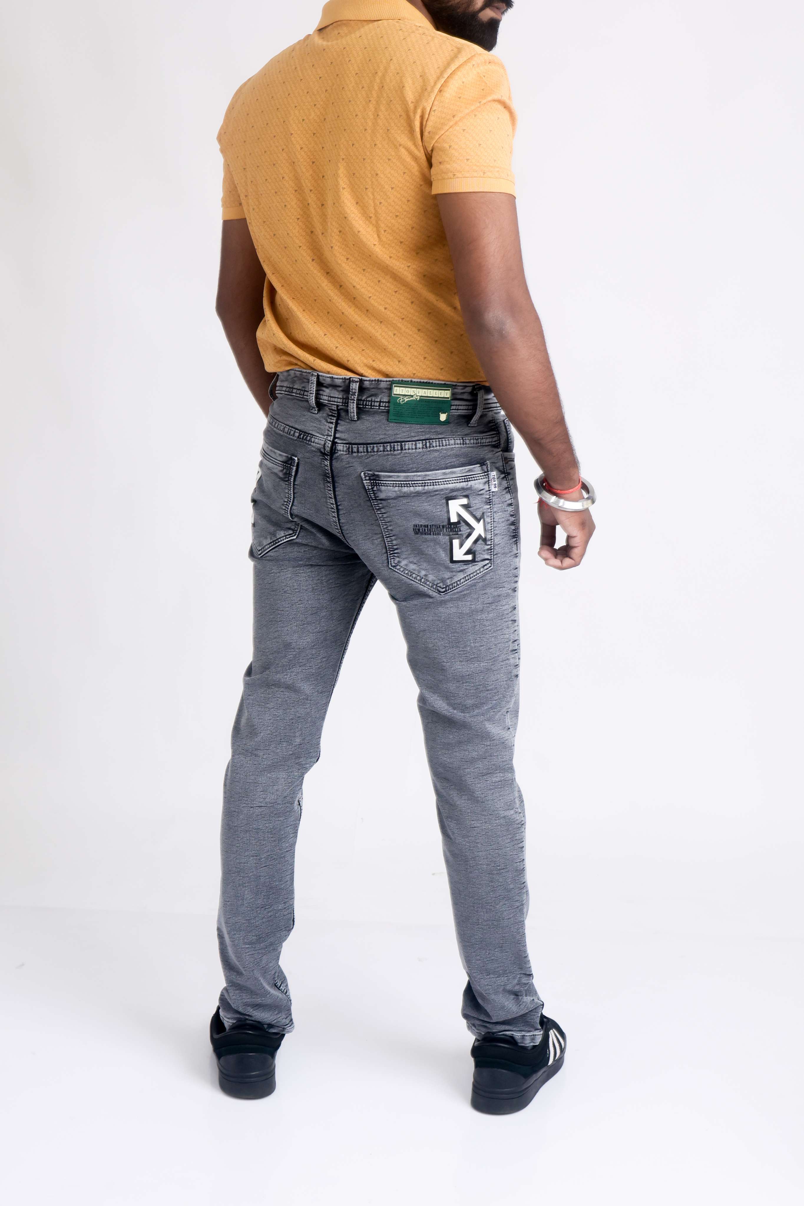 Regular fit jeans