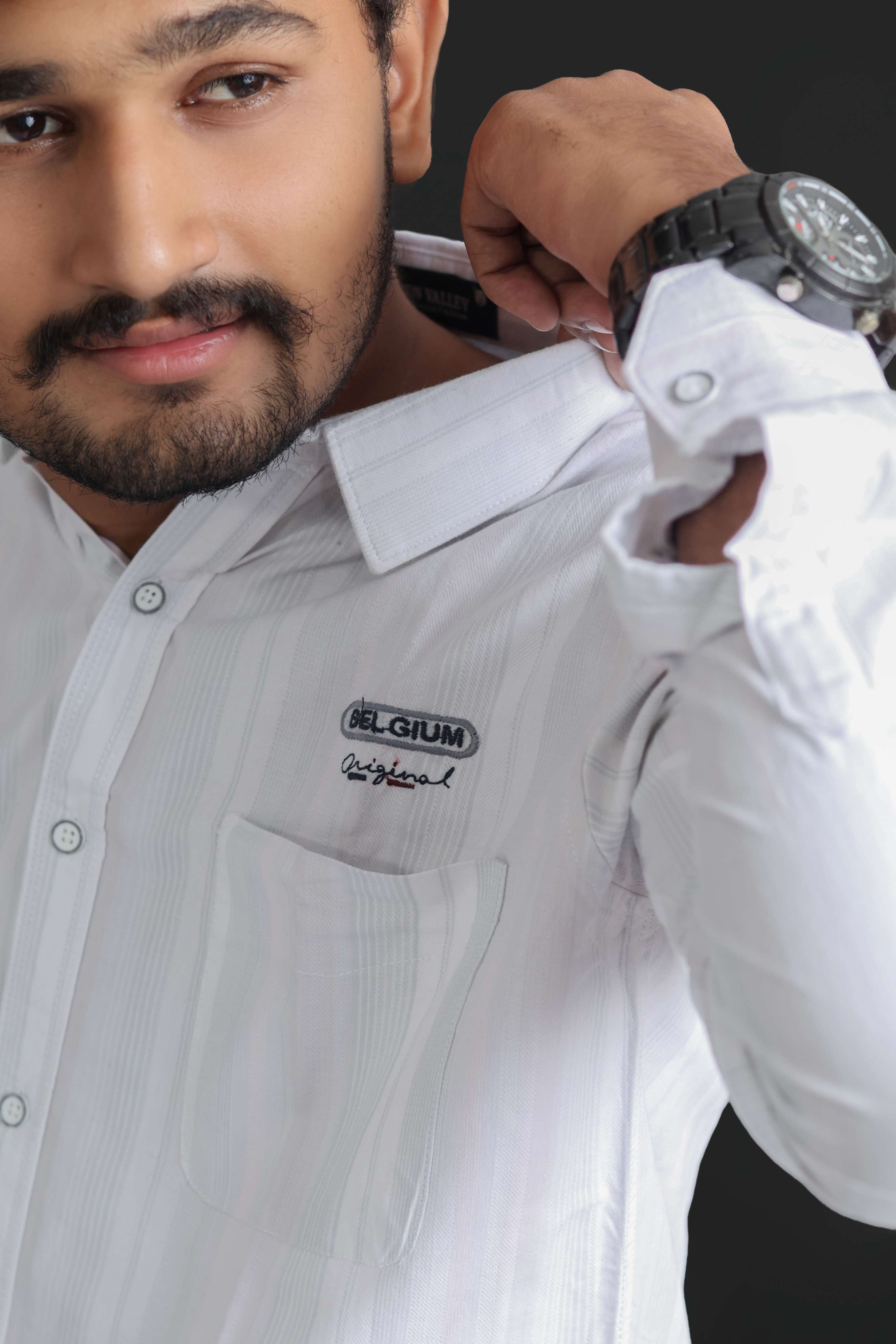 lined shirt