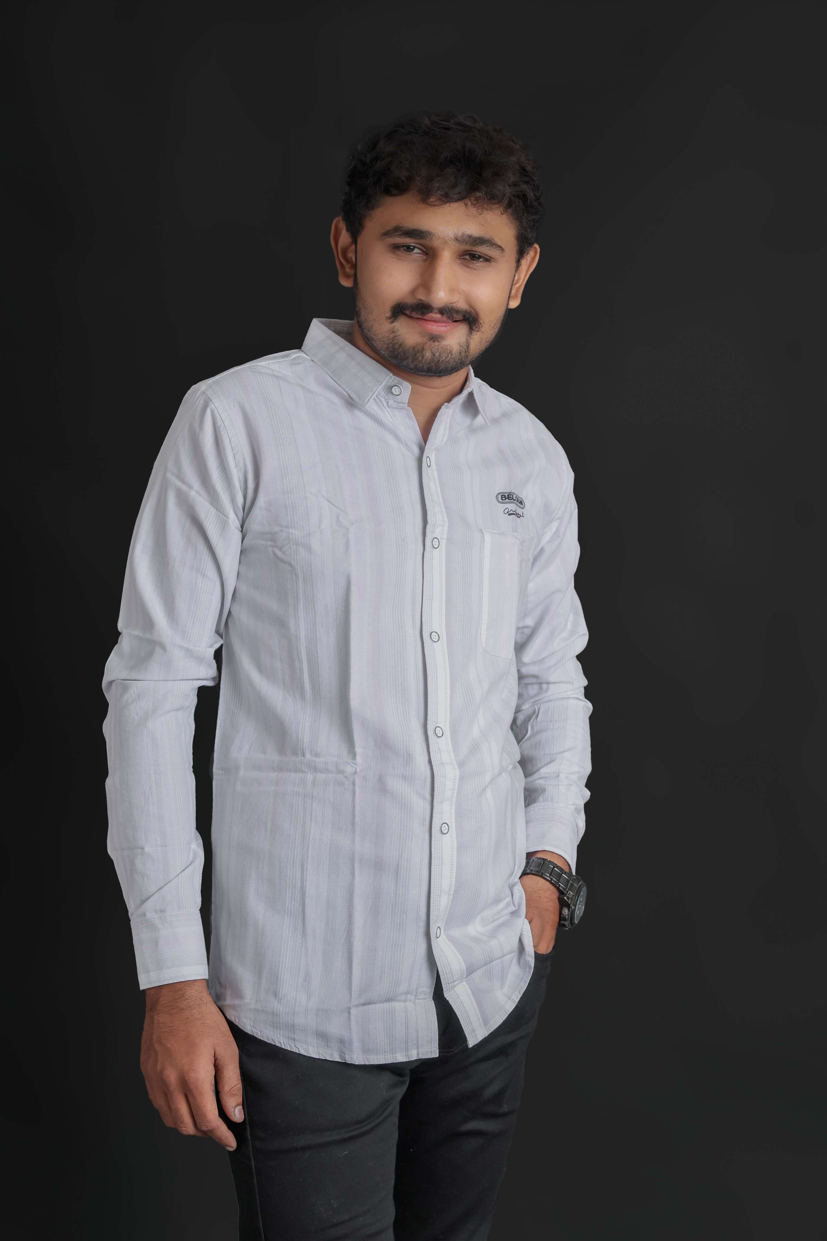 lined shirt