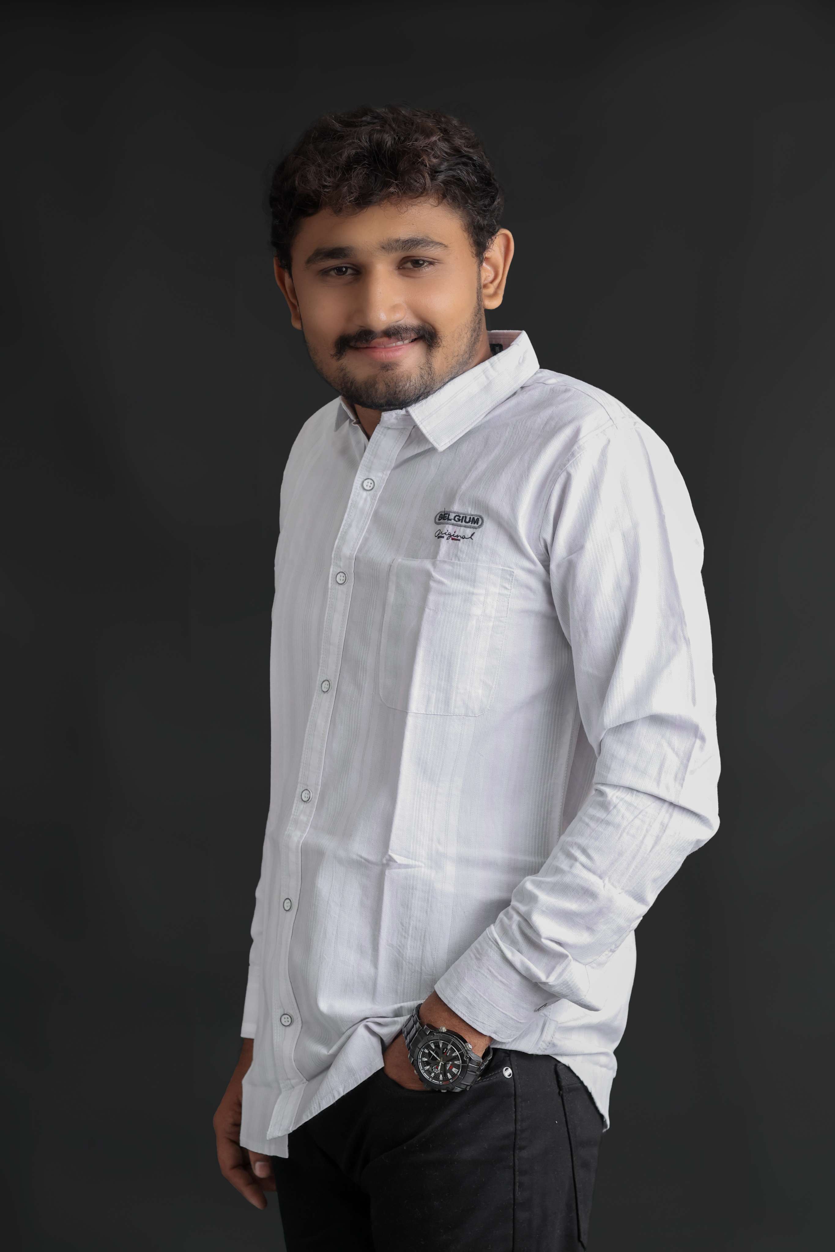 lined shirt