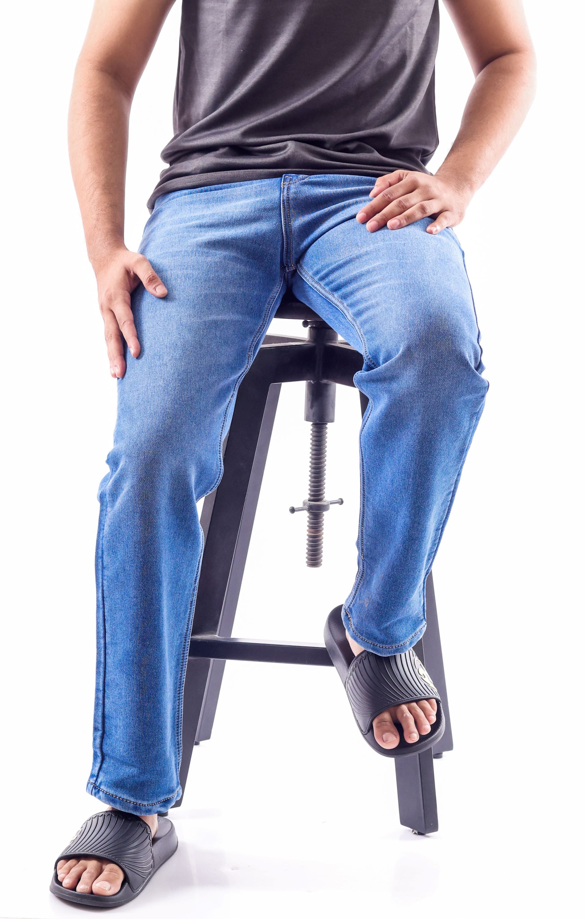 2 STRAIGHT FIT JEANS COMBO