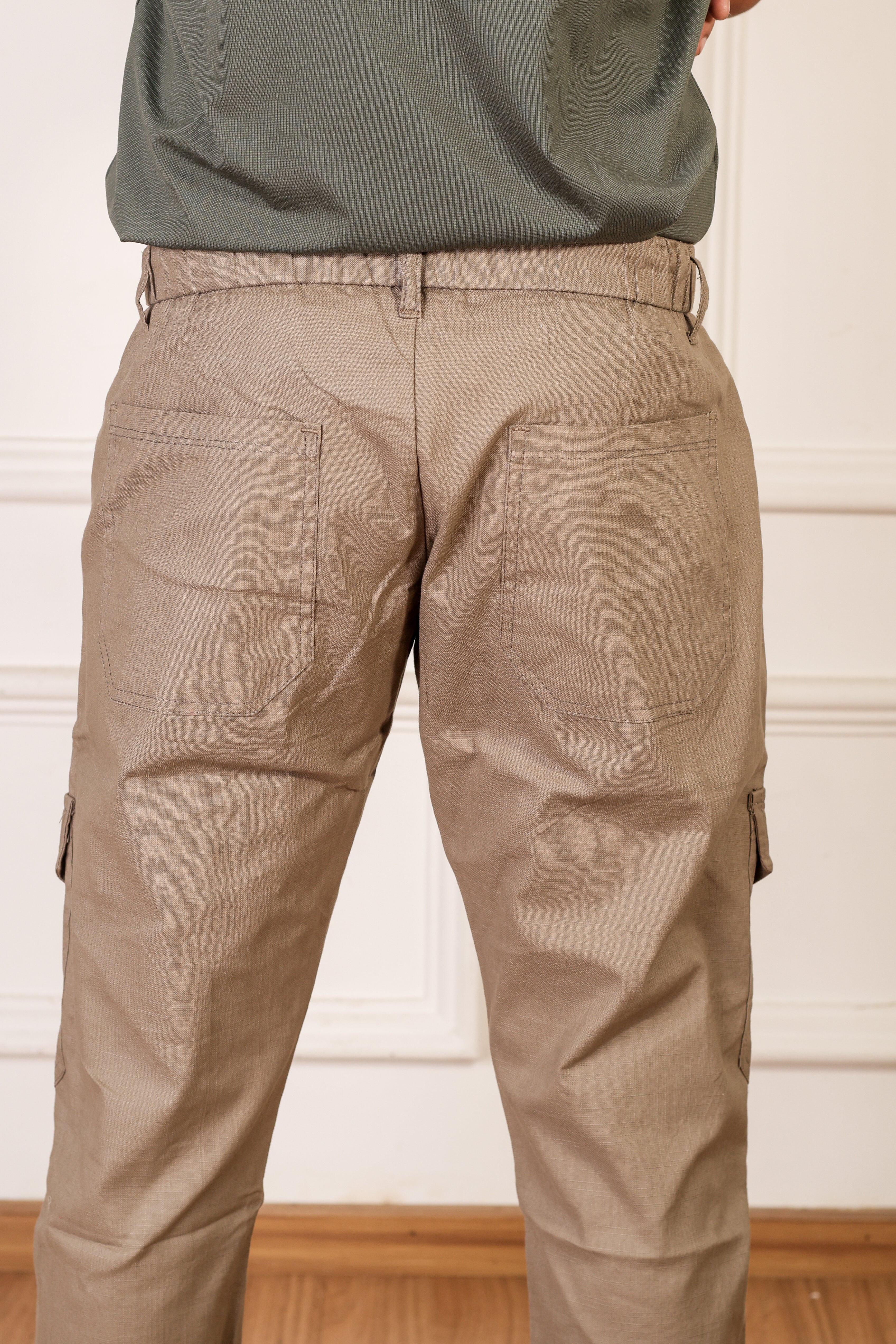 Straight fit cargo