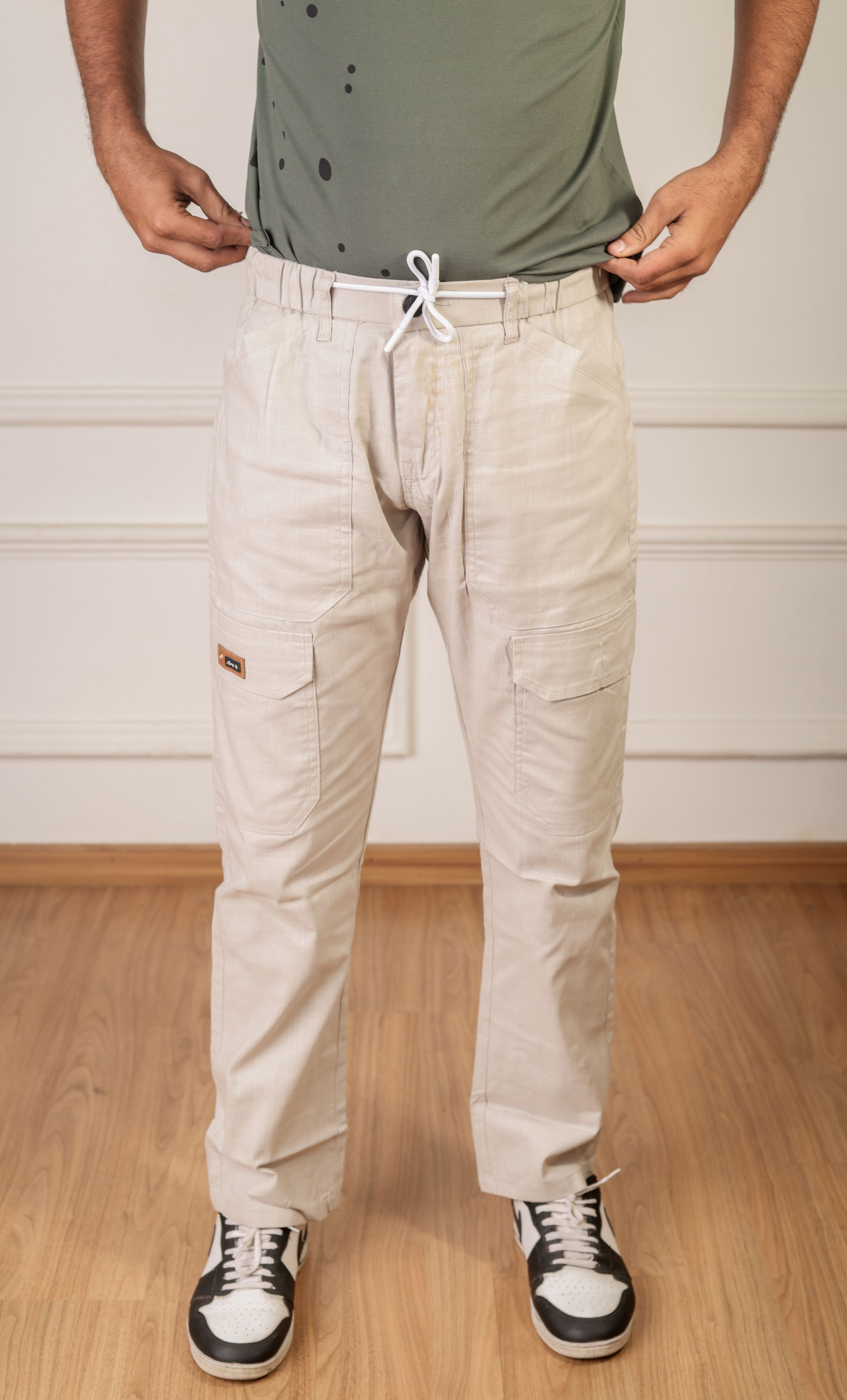 Straight fit cargo