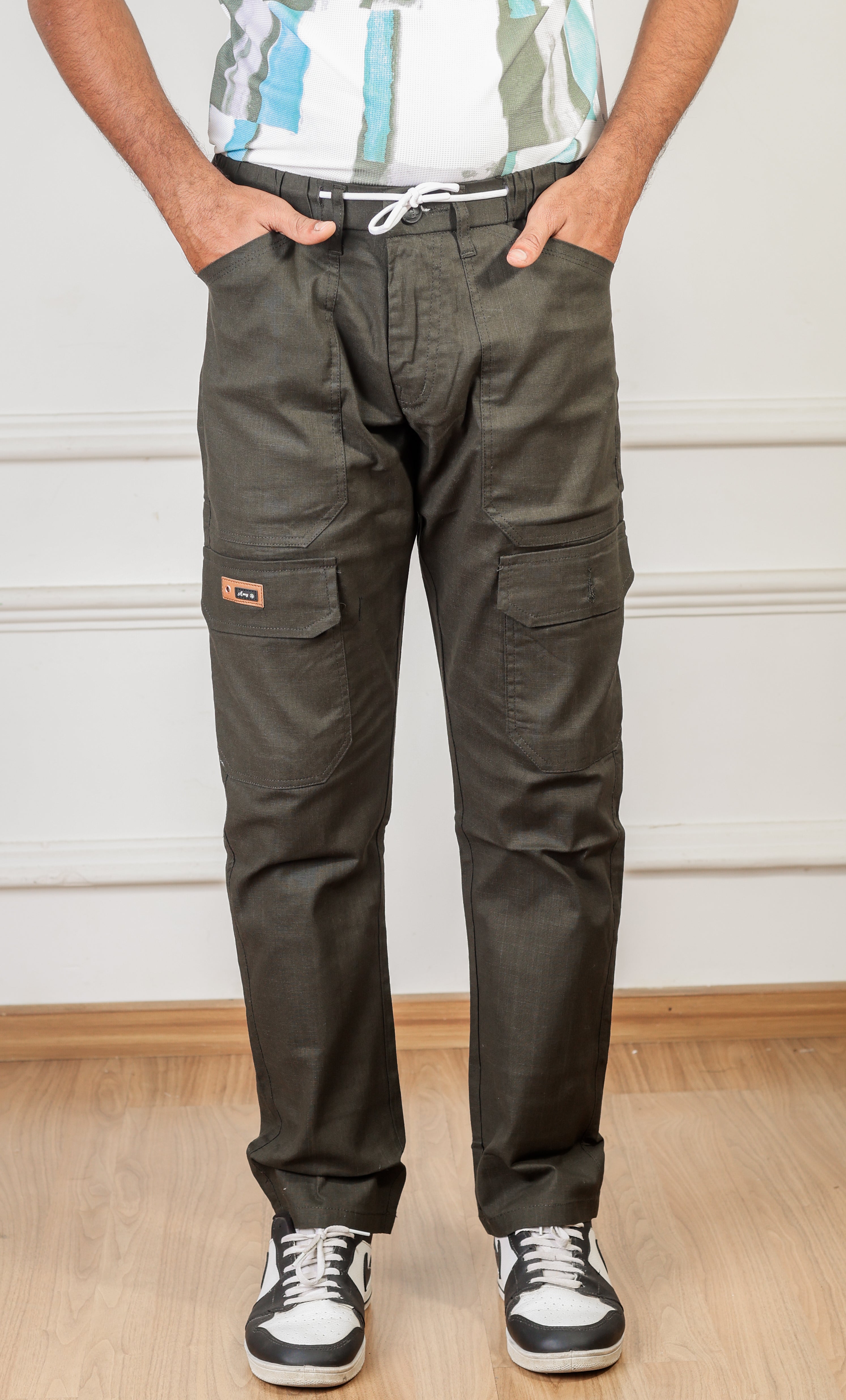 Straight fit cargo